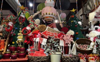 Merry Gift-mas to all and to all a happy shopping!